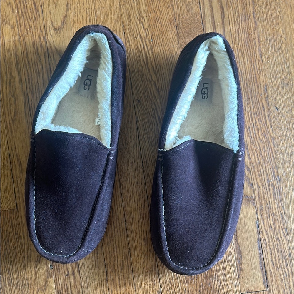 UGG Brown Loafers Slip-On Comfort